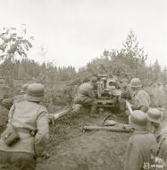 Asisbiz Finnish defensive position at Valkjarvi Kivennapa 11th Jun 1944 153756