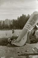 Asisbiz Soviet Ilyushin Il 2 Shturmovik 999ShAP White 8 crash site at Tienhaaran 8th Aug 1944 02