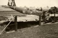 Asisbiz Fairey Battle RAF 12Sqn PHF P2332 force landed France May Jun 1940 01