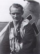 Asisbiz Aircrew Luftwaffe pilot 10.JG1 Johannes Rathenow Bergen op Zoom Holland July 1942 01