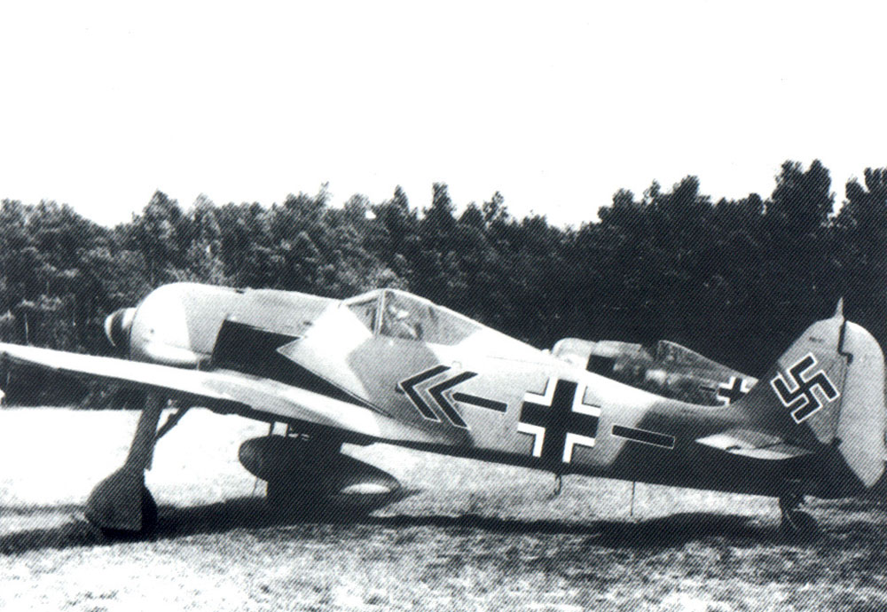 Asisbiz Focke Wulf Fw 190a8 Jg2 Kurt Buhlingen Hessen Germany 1944 01