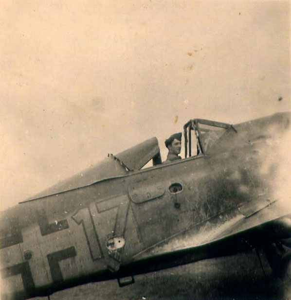 Pilsen Germany Wulf Fw 190A8 01 Asisbiz 380374 1945 Focke WNr Yellow 1.JG301 17