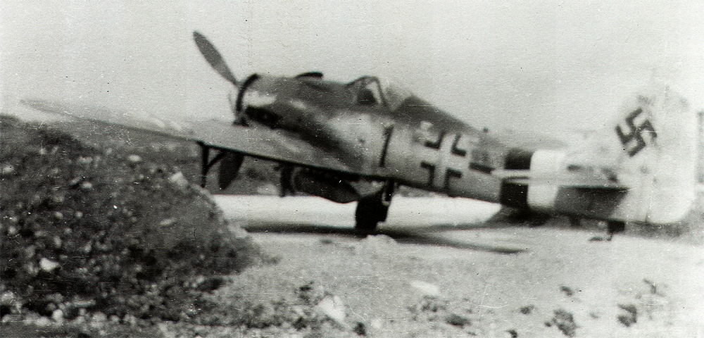 Asisbiz Focke Wulf Fw 190d9 6 Jg26 Black 1 Wnr 210972 Lister Germany