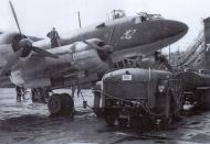 Asisbiz Focke Wulf Fw 200C Condor 1.KG40 being refueled 03