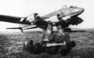 Asisbiz Focke Wulf Fw 200C Condor KG40 Bordeaux 1943 01