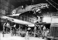 Asisbiz Curtiss P 40 Tomahawk being reasembled at Egypt 01