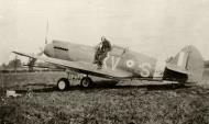 Asisbiz Curtiss Tomahawk IIA RAF 2Sqn XVS AH942 01