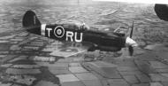 Asisbiz Curtiss Tomahawk RCAF 414Sqn RUT AK34x usually based at Croydon England 1941 01