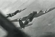 Asisbiz Heinkel He 111H 2.KG100 transfering to a new base 4th Aug 1940 01