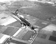Asisbiz Heinkel He 111H 4.KG53 A1+EP in flight 02