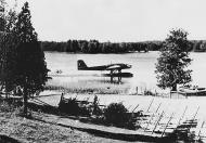 Asisbiz Heinkel He 115 Swedish Airforce 109 taking off Sweden 01