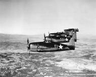 Asisbiz Grumman F6F 3 Hellcat VF 3 Whie E1 flying in formation near San Diego CA 1943 03