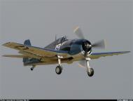 Asisbiz Airworthy warbird Gumman F6F Hellcat BuNo 80141 G BTCC showing VF 6 White 19 Alexander Vraciu markings 09