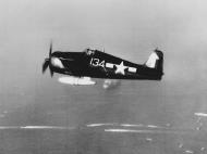 Asisbiz Grumman F6F 5P Hellcat VF 84 White 134 areial shot 1945 01