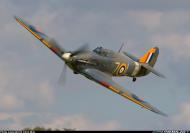 Asisbiz Airworthy Warbird Hawker Hurricane IIc RN 800NAS 7L Z7015 registered G BKTH 21