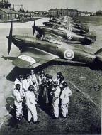 Asisbiz Hawker Hurricane Is lined up with L1559 England 1938 39 01