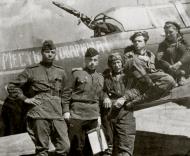 Asisbiz Ilyushin Il 2 Sturmovik 999ShAP 3Sqn White 1 slogan Revenge (for) a comrade 1944 02