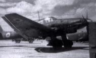 Asisbiz Junkers Ju 87D3 Stuka IAF 121 Gruppo yellow 11E Lecce Sicily 1944 01