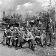 Asisbiz Aircrew Luftwaffe I.SG3 crews waiting their mission brief Immola 28th Jun 1944 01