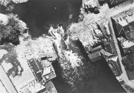 Asisbiz Luftwaffe destroyed the Maas bridge in Sedan 19th May 1940 NIOD