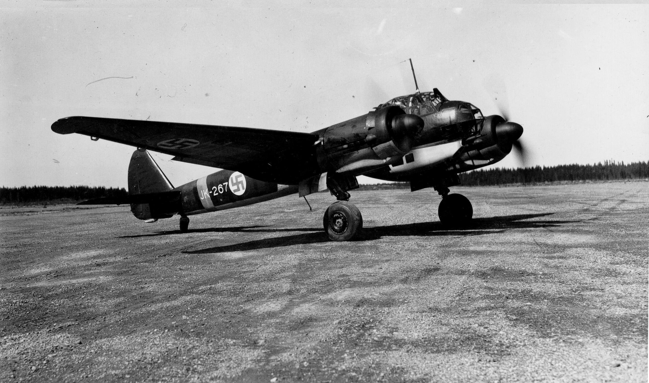 Asisbiz Junkers Ju 88A4 FAF 3.LeLv44 JK267 WO Metsola Onttola 21st May ...