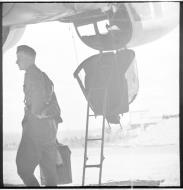 Asisbiz Junkers Ju 88A4 FAF LeLv44 crew boarding for their next mission Onttola 14th Jul 1944 004