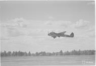 Asisbiz Junkers Ju 88A 1.KG806 M7+GH begins its next flight Helsinki Malmi 25th June 1941 20477