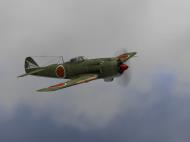 Asisbiz IL2 2S Ki 84 112 Sentai 1 Chutai R33 Nitta AF Japan 1945 V07