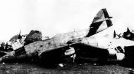 Asisbiz Messerschmitt Me 262A1a 1.KG51 9K+FH WNr 111685 scrap heap Germany 1945 02