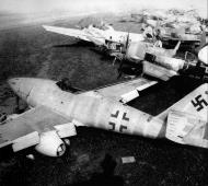 Asisbiz Messerschmitt Me 262A Schwalbe abandoned on a German airfield graveyard 1945 01