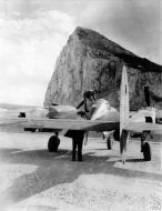 Asisbiz 41 7639 P 38F Lightning 12AF 14FG at Gibraltar Nov 1942 IWM FRE10036