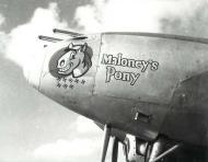 Asisbiz P 38 Lightning 12AF 1FG27FS Maloney's Poney nose art left side North Africa 01