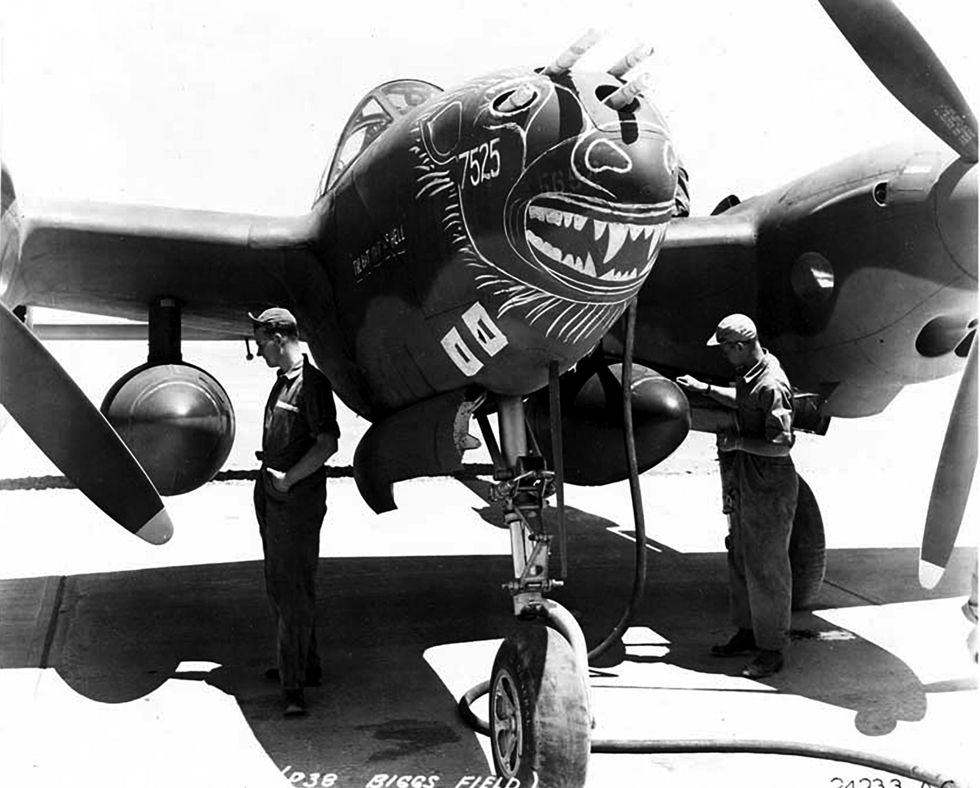 Asisbiz 42 67525 P 38J Lightning 20FG77FS nose art 7525 Bat out of Hell ...