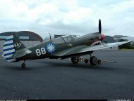 Asisbiz Airworthy warbird Curtiss P 40N Warhawk NZ3009 Flying Tigers 88 02