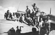 Asisbiz Curtiss P 40N Kittyhawk NEIAF 120Sqn C3 502 pilots Merauke Dutch New Guinea 1944 NIOD