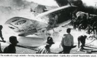Asisbiz Curtiss P 40F Kittyhawks RAAF 450Sqn accident at Cutella