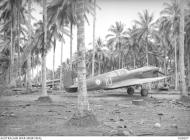 Asisbiz USAAF 41 25167 Curtiss P 40E Kittyhawk RAAF 76Sqn IU A29 98 Milne Bay Sep 1942 AWM 026657