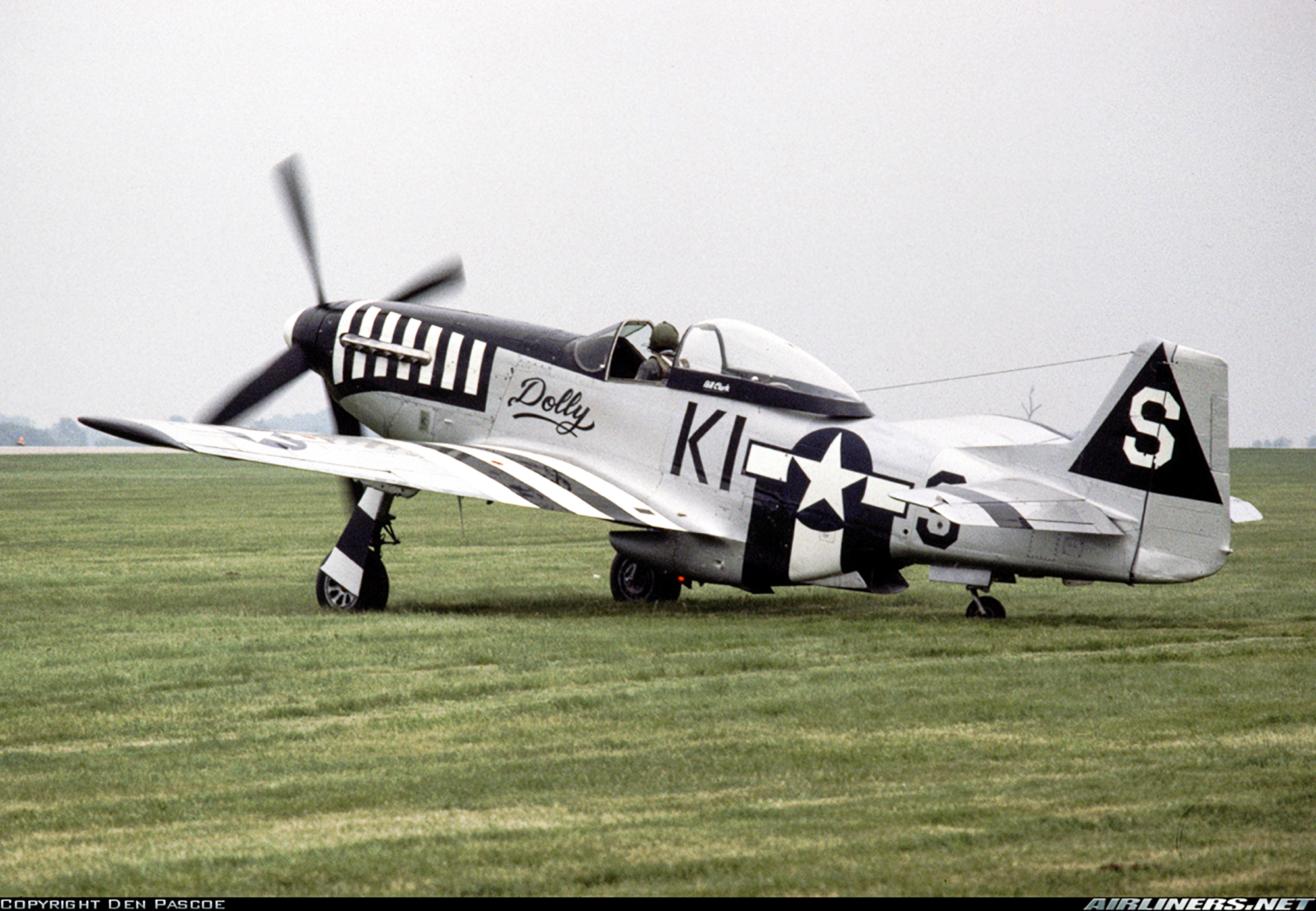 Asisbiz P-51D Mustang 20FG55FS KIS Dolly Warbird NL34FF 01