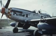 Asisbiz 44 15499 P 51D Mustang 339FG504FS 5QO Punkie II Lt Robert V Blizzard at Fowlmere FRE5984