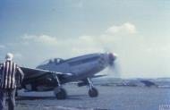 Asisbiz P 51D Mustang 339FG505FS 6N prepares to take off at Fowlmere Aug 1944 FRE5961