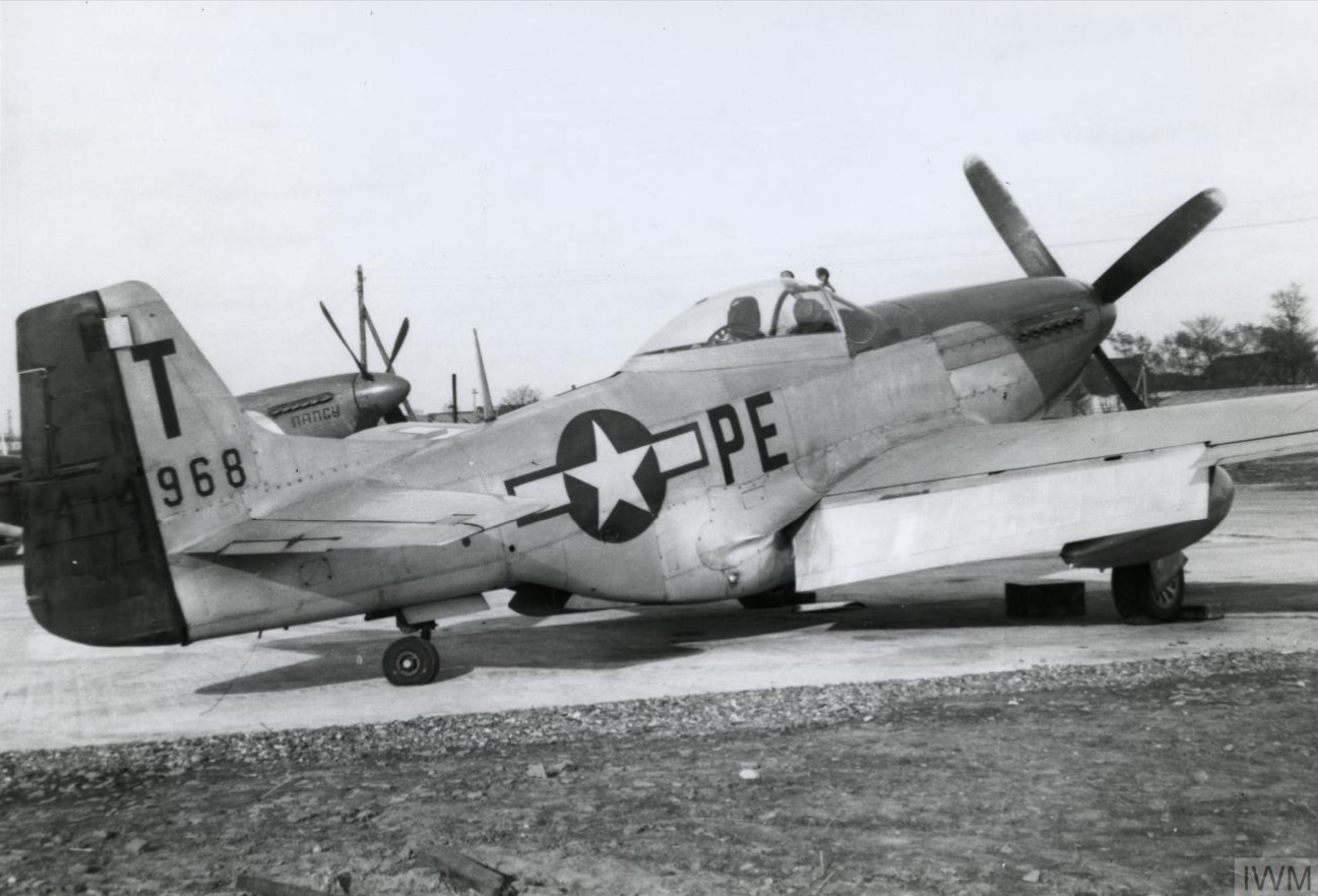 44-14968-P-51D-Mustang-352FG328FS-PET-Mo