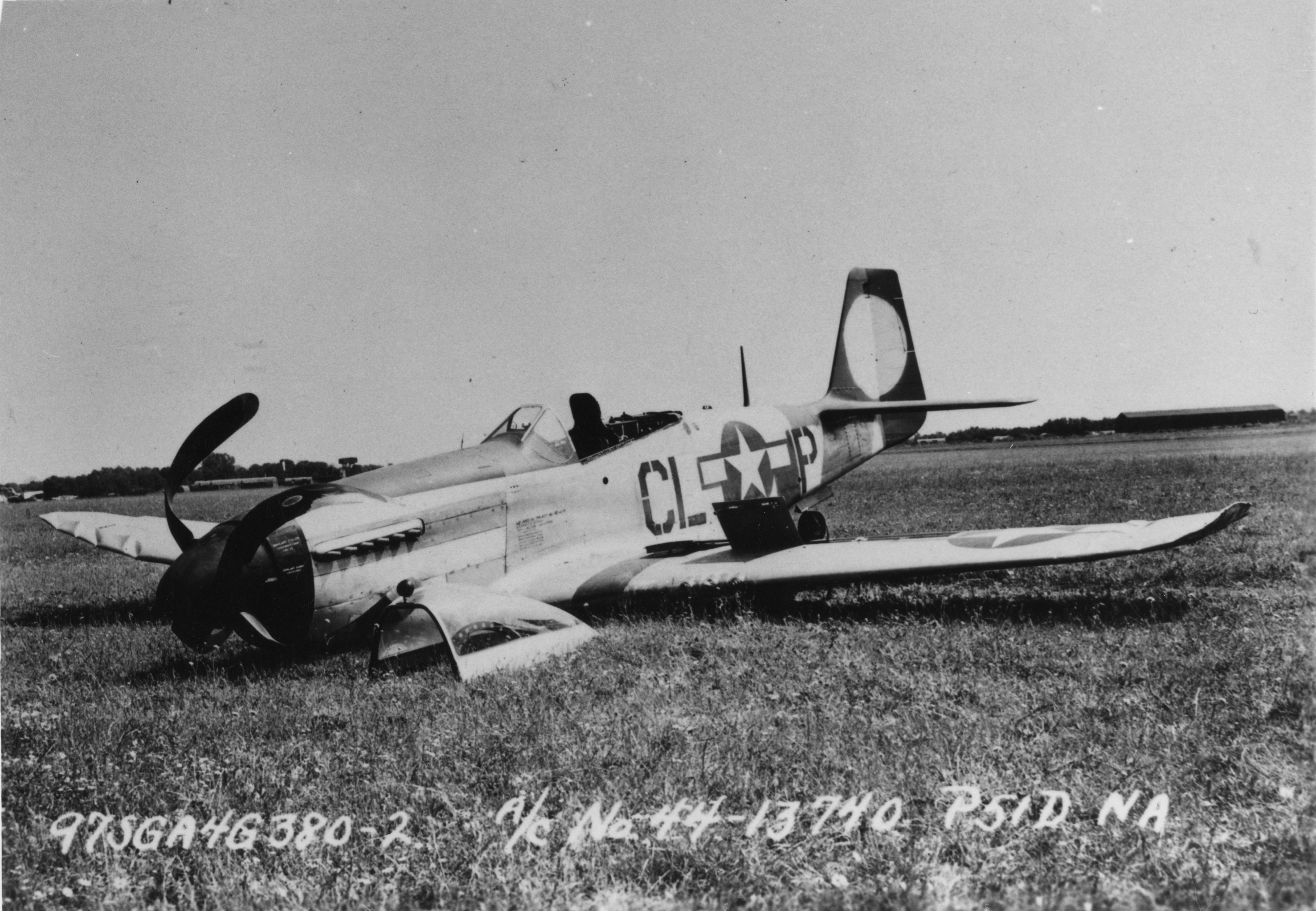 Asisbiz 44 13740 P-51D Mustang 55FG338FS CLP Da' Quake LtCol John 