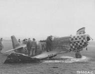 Asisbiz 44 15505 P 51D Mustang 78FG82FS MXS Little Rebel Capt Donald C Hart crash landed at Duxford 2nd Jan 1945 01