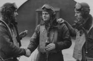 Asisbiz Aircrew USAAF 78FG Foy Higginbottom with Bill Davis and John Kirk left to right FRE2770