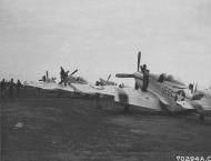 Asisbiz 44 63375 P 51D Mustang 7AF 15FG47FS 186 prepare for a escort mission to Tokyo at Iwo Jima 7th Apr 1945 01