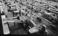 Asisbiz North American P 51 Mustang Production Line at Inglewood California 02