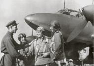 Asisbiz Petlyakov Pe 2 crew being congratulated for a successful missions 1st Far Eastern Front 01