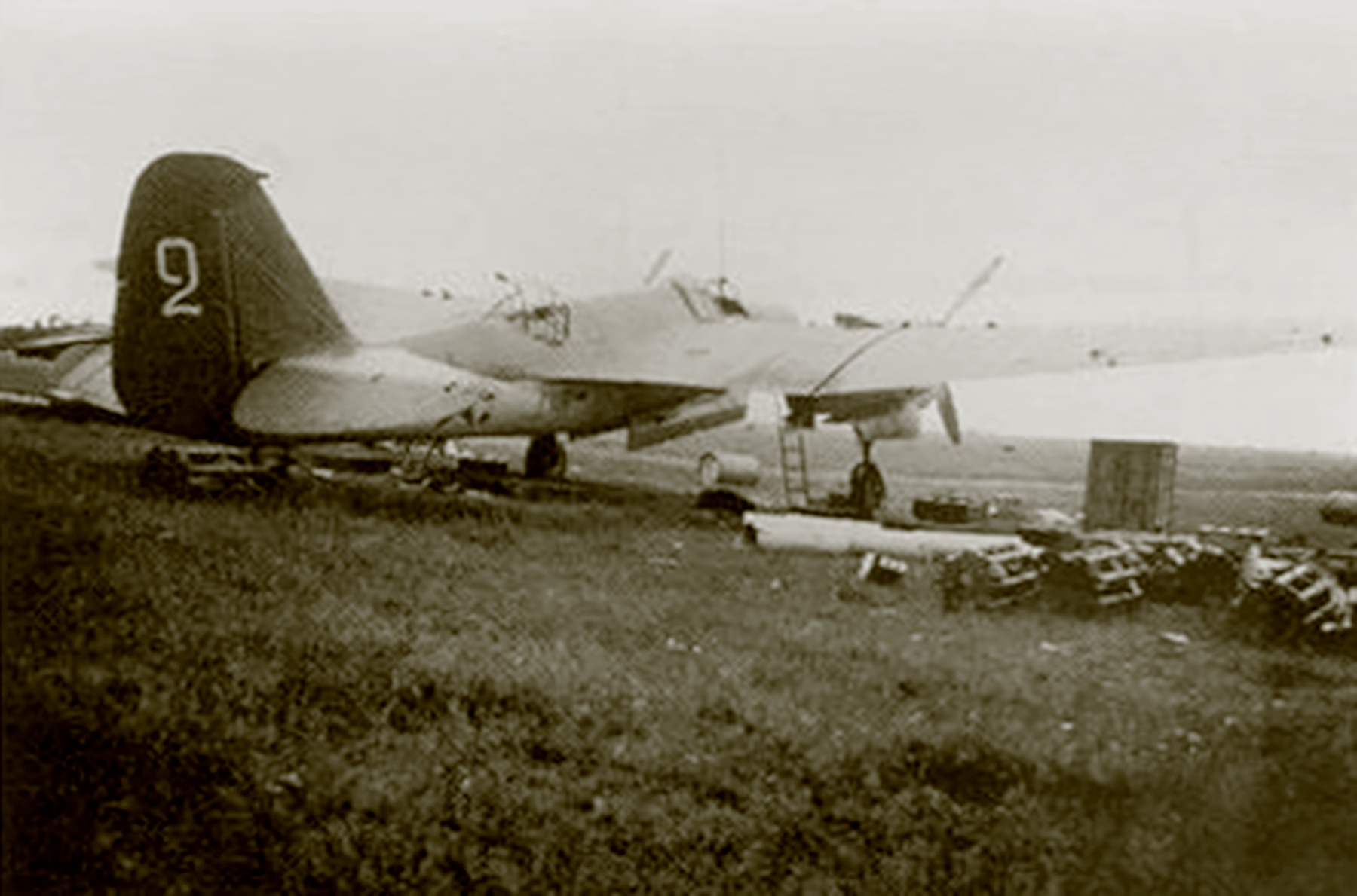 Asisbiz Tupolev SB-2M103 VVS White 2 Russia 1941 01