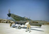 Asisbiz Spitfire MkVb RAF Air Vice Marshal Keith Park at Safi Malta 15 May 1943 IWM TR1066
