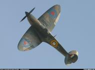 Asisbiz Airworthy Spitfire warbird RAF 603Sqn XTD P7350 06